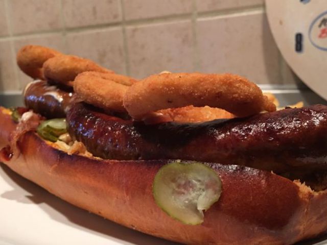 A Don Pepe új burgere egy hot-dog?