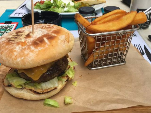 BpBurger (194) - Chili Bár