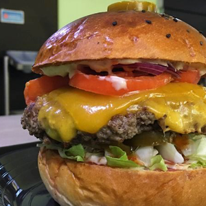 BpBurger (208) - Chili's Burger
