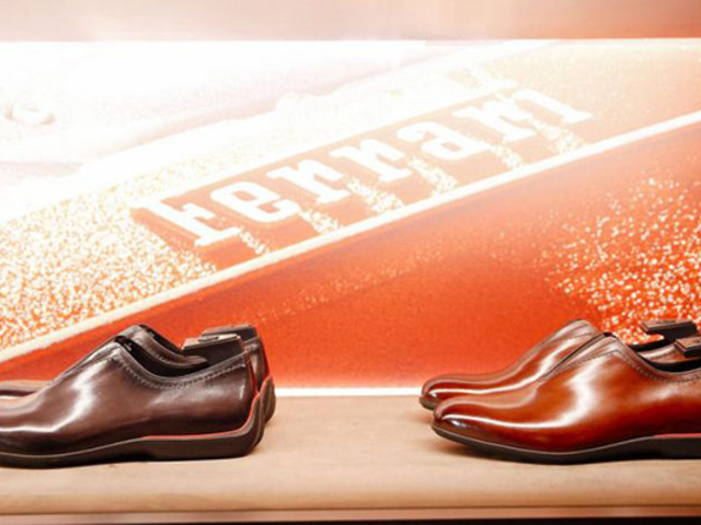 Tőkeletes elegancia, ezt adja a Ferrari-Berluti házasság