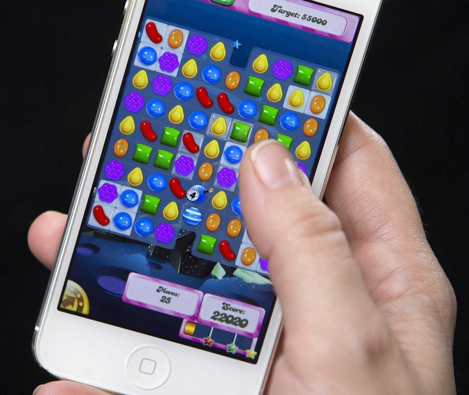 a-british-mp-admitted-to-playing-candy-crush-for-hours-during-a-pensions-meeting.jpg