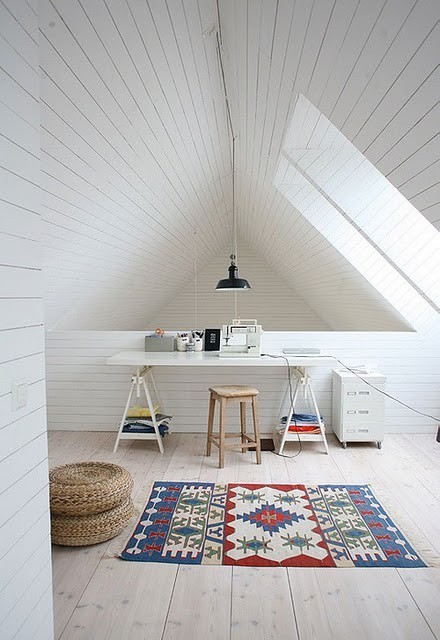 attic-home-office-design-33.jpg