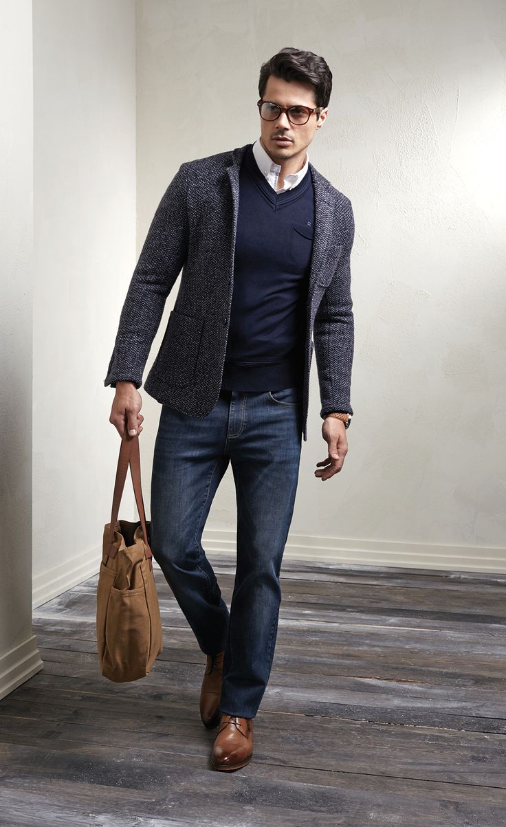 blazer-v-neck-sweater-long-sleeve-shirt-jeans-derby-shoes-tote-bag-original-3801.jpg