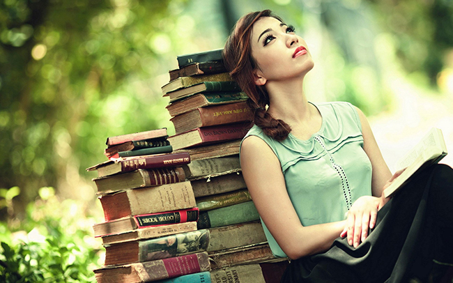 bookshop-girl-thinking-vintage-hd-wallpaper-asia-bokeh.jpg