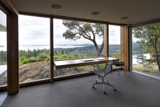 cool-home-offices-with-stunning-views-1-554x369.jpg