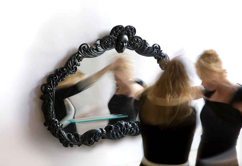 10-amazing-mirrors-to-enhance-your-home-8.jpg