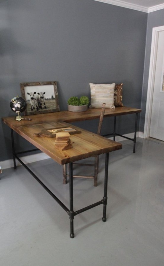 stylish-industrial-desks-for-your-office-1-554x900.jpg