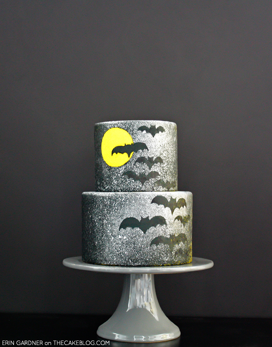 flying_bats_cake_21.jpg