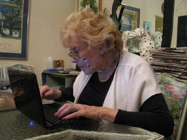Nagymama és a technika