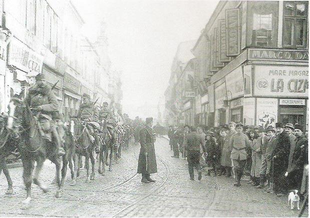 falkenhayn_s_cavalry_entering_bucuresti_on_december_6_1916.jpg