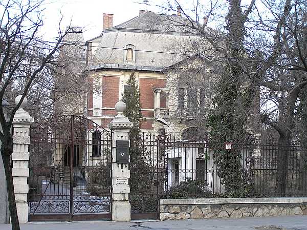 roheim-villa_1.JPG