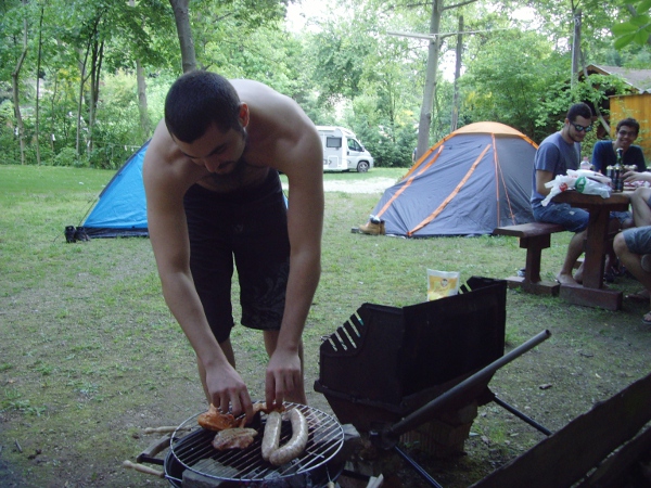 camping_grill.JPG