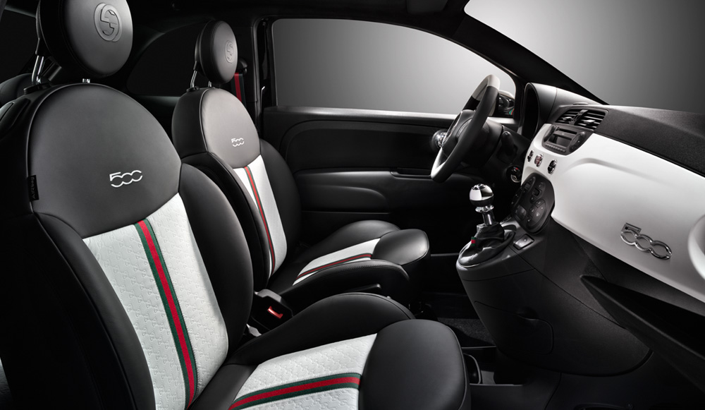 Fiat 500 by Gucci (2011) Interior 1.jpg