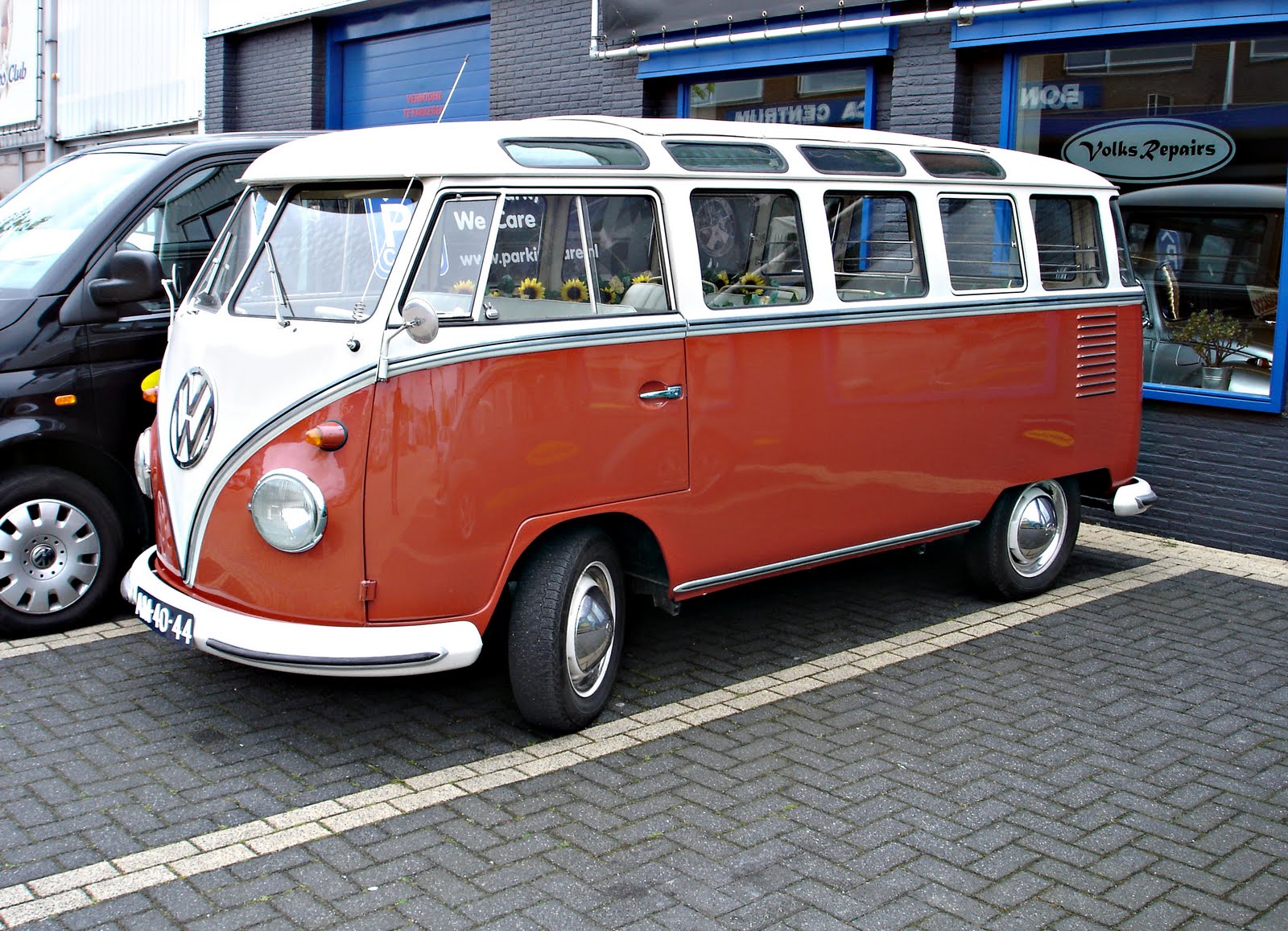 Volkswagen_Transporter_T1.jpg