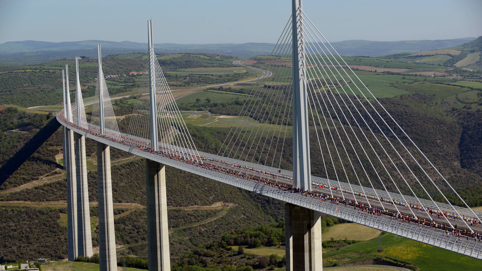 150710111427-france-destination----millau.jpg