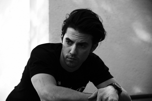 kinopoisk.ru-Milo-Ventimiglia-1199869_large.jpg