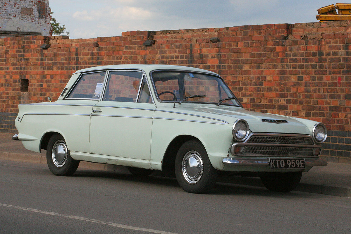 1200px-ford_cortina_kto959e.jpg