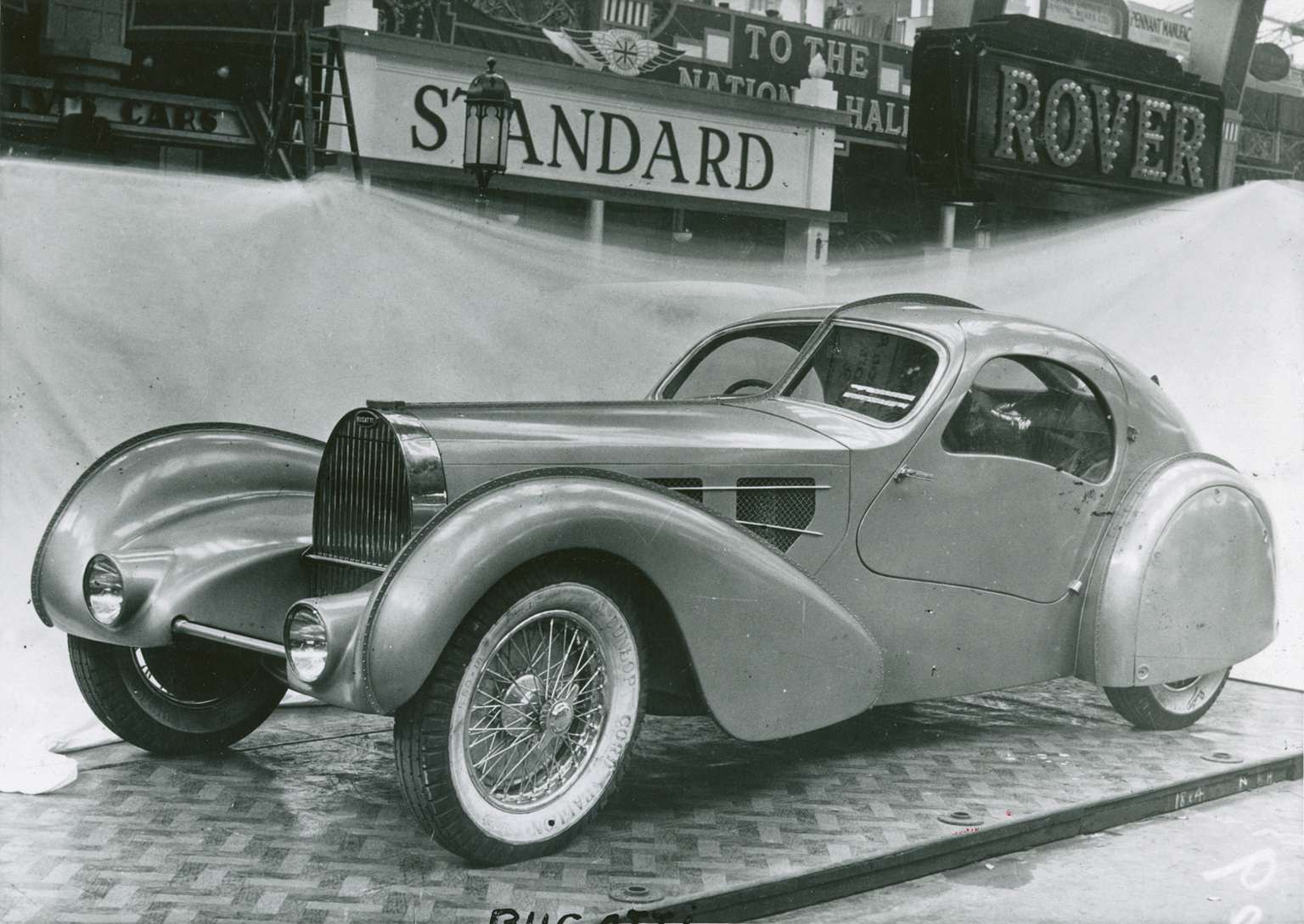 1934_bugatti_type57arolithe-0-1536.jpg