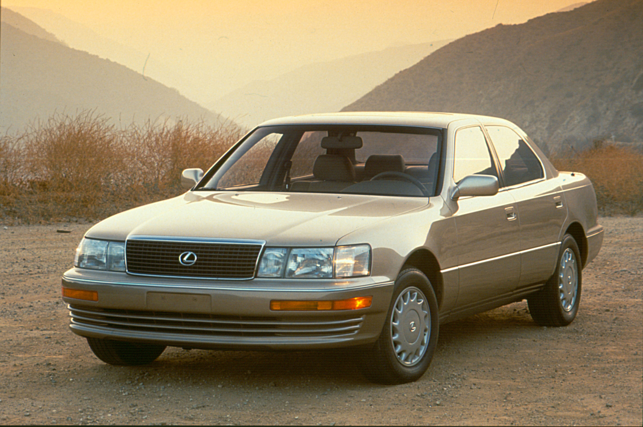 1990-lexus-ls-400-front-three-quarter.jpg