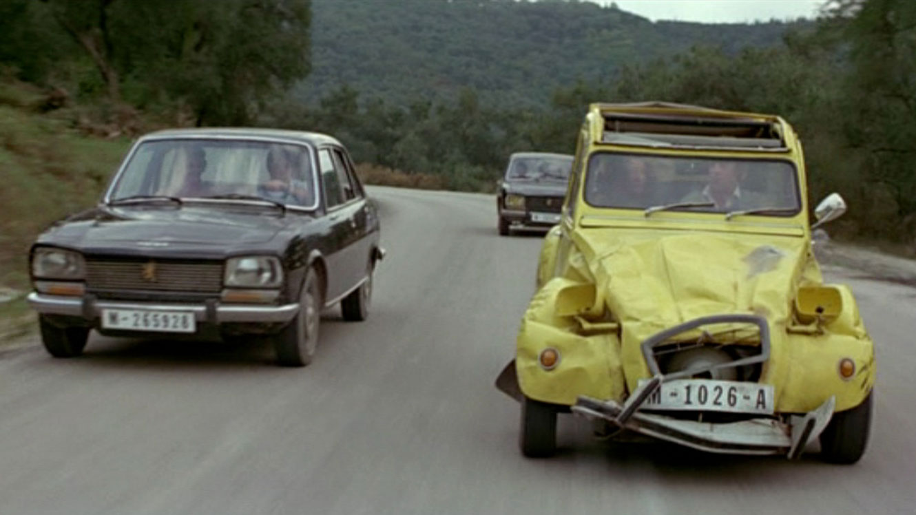 best-of-bond-citroen-chase-for-your-eyes-only-di.jpg