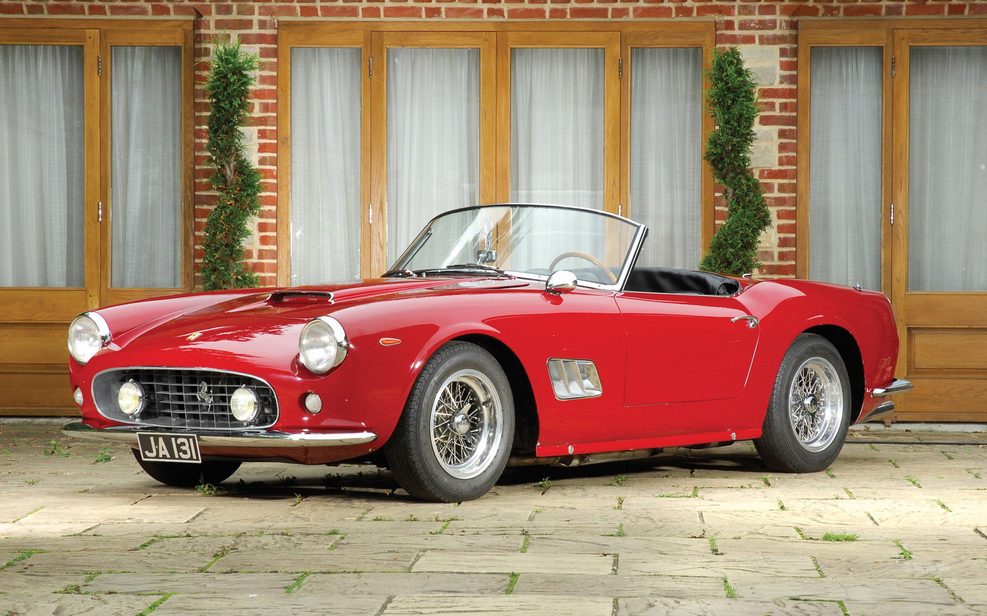 ferrari250gtswbcaliforniaspyder-l-138d9cb5ee009555.jpg