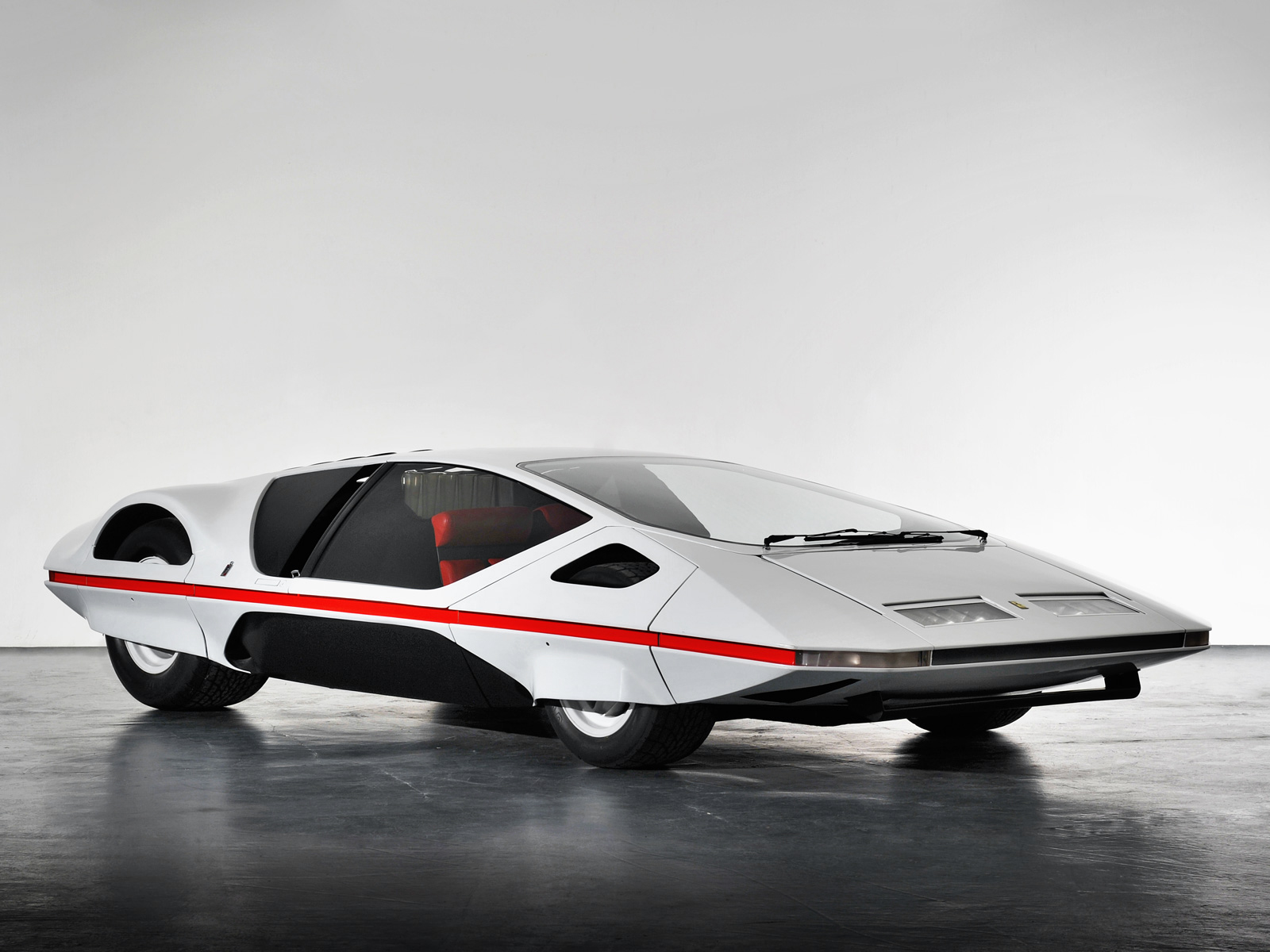 ferrari_512_s_modulo_concept_19.jpg