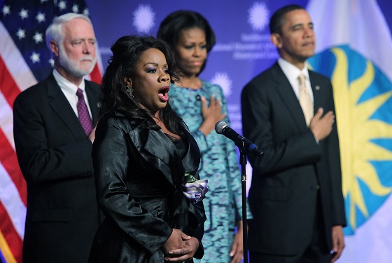 10president_obama_attends_nat_l_museum_african_yuvzegepmmix.jpg