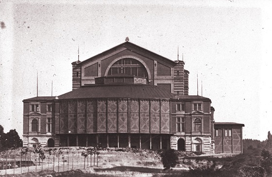 festspielhaus_1882.jpg