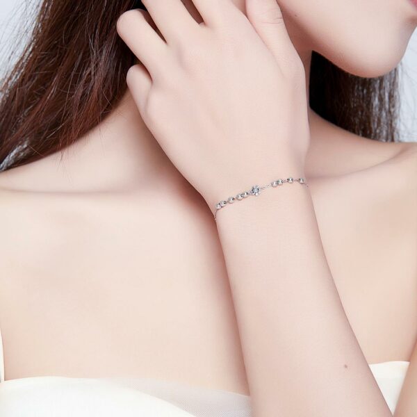 mycharm-szazszorszep-gyongyokkel-925-ezust-noi-karkoto-5-600x600.jpg
