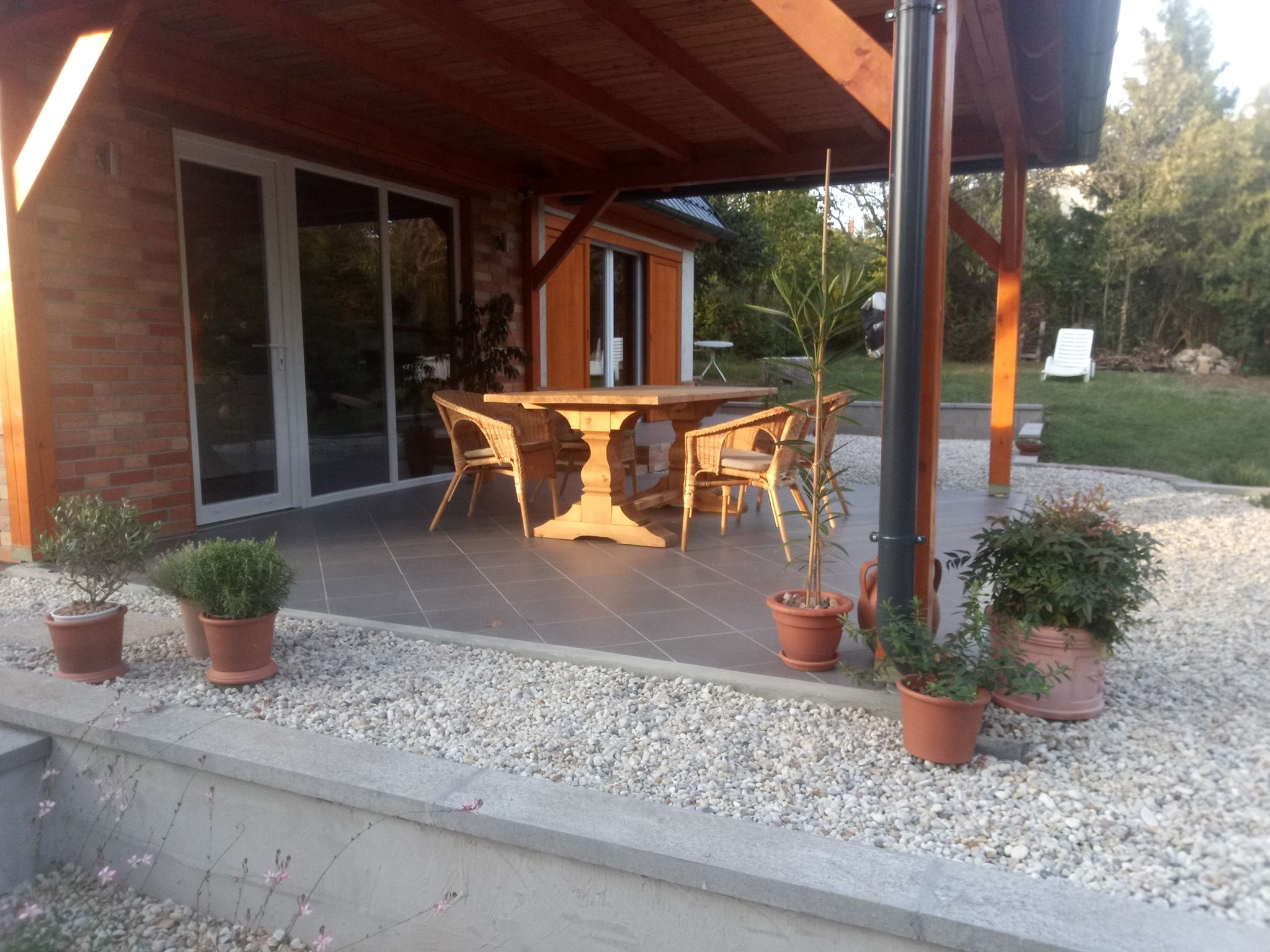 veranda3.jpg