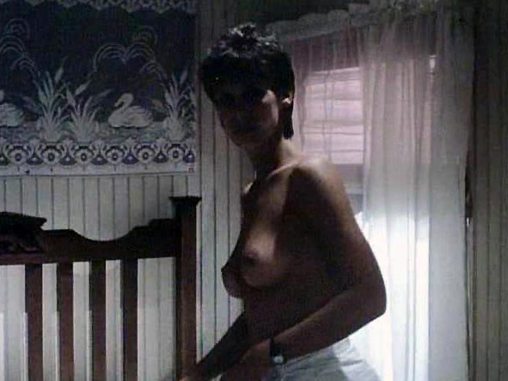 jamie-lee-curtis-nude-sex-scenes-hot-bikini-sexy-feet-scandalpost-20.jpg