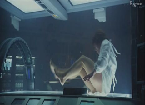 Noomi_Rapace-Prometheus-04.jpg