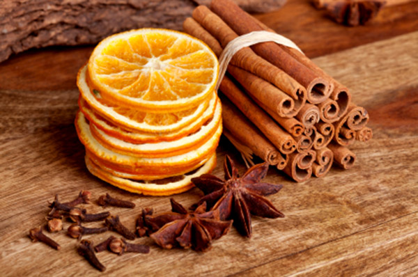dried-oranges-cinnamon.jpg