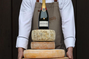 A Bollinger tökéletes partner egy érlelt Gruyère vagy Comté sajthoz
