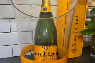 Áttetsző plasztik Veuve Clicquot magnum pezsgős jégvödör