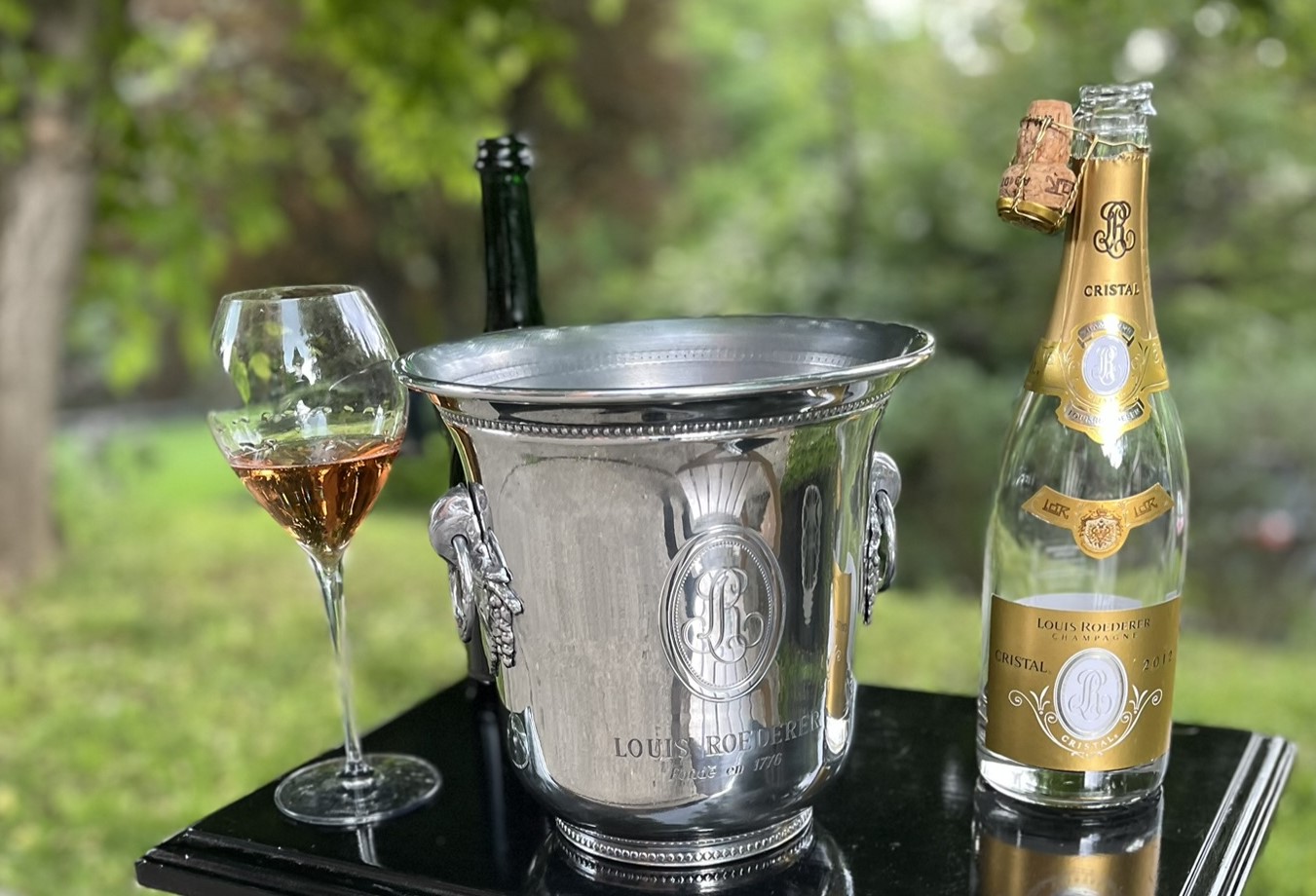 a_louis_roederer_cristal_pezsgo_hutesere_2.JPEG