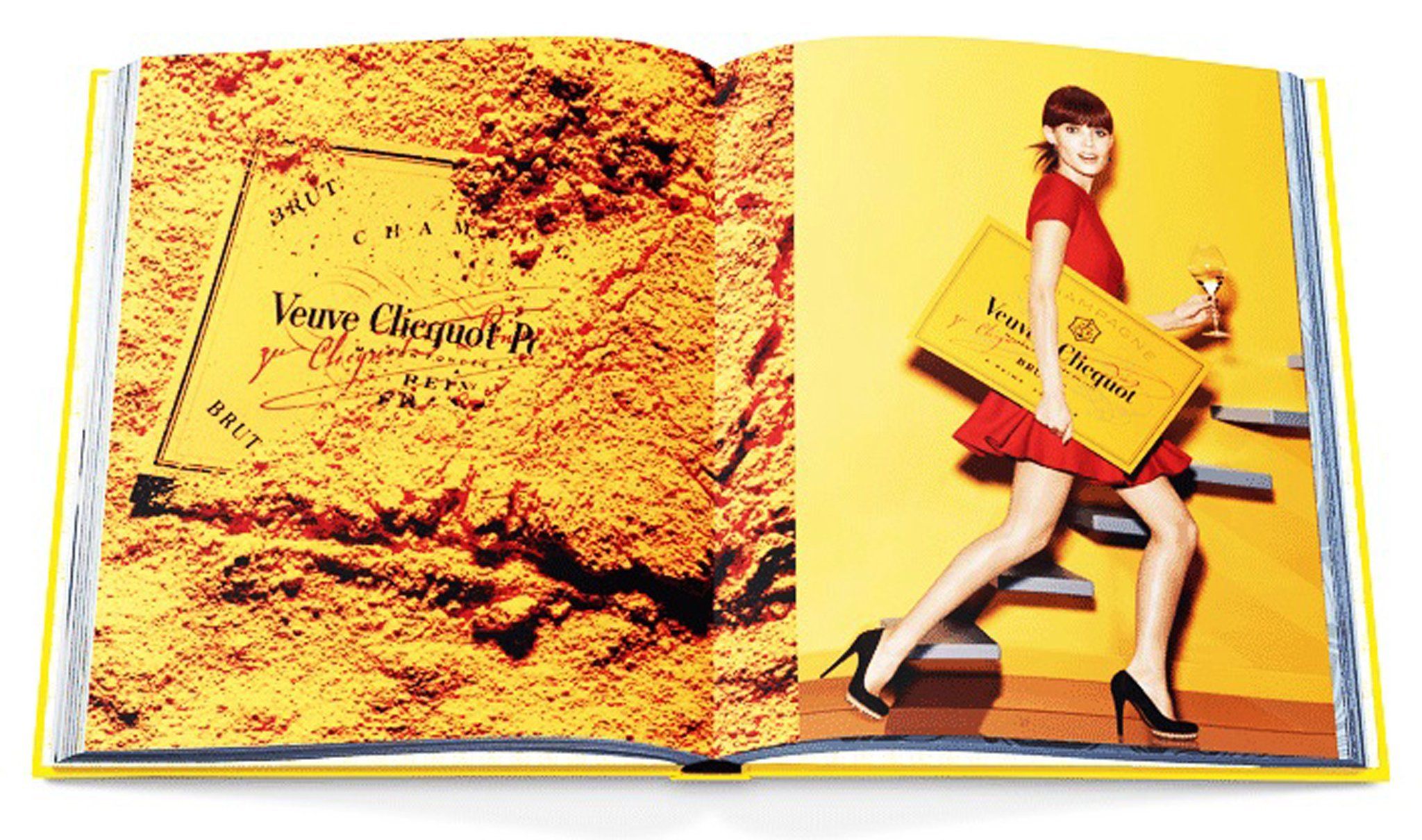 assouline_veuve_clicquot_konyv_luxus_ajandek_champagneclub_2.jpg