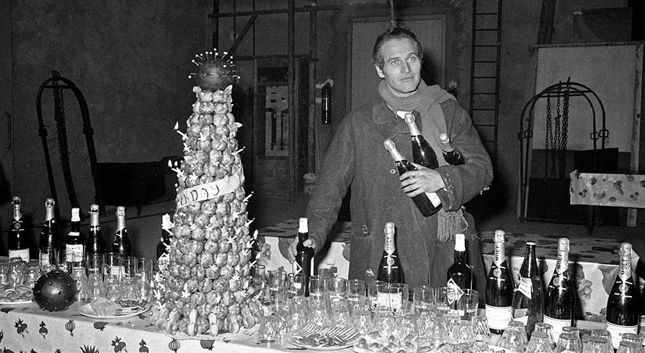 champagneclub_paul_newman_celebrates_his_40th_birthday_with_countless_bottles_of_moet_imperial_1965.jpg