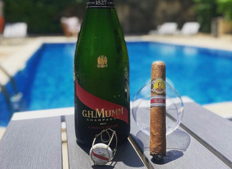 cigar_and_champagne_sursum_vivere_szivarok_es_pezsgok_parositasa_chamoagneclub_21.PNG