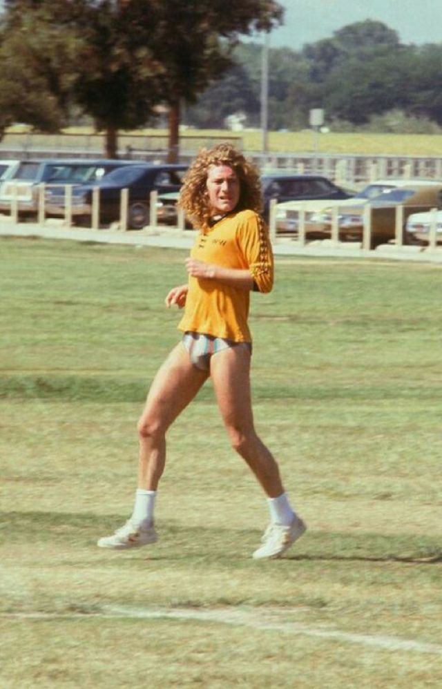 11-robert-plant.jpg