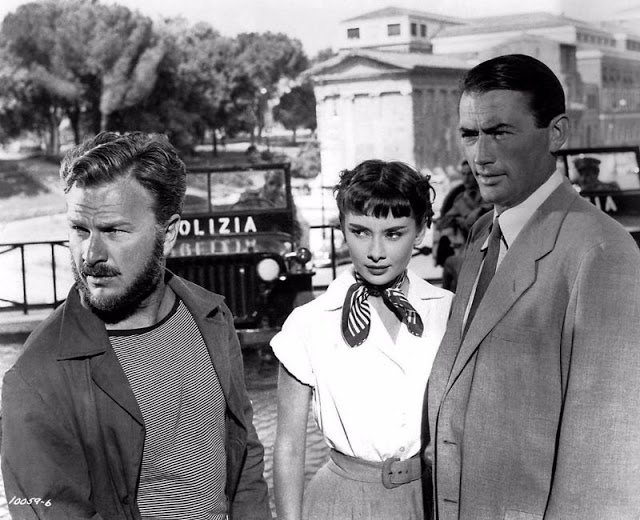 audrey_hepburn_in_roman_holiday_in_1953_14.jpg