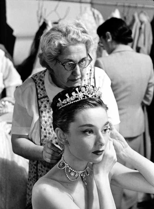 audrey_hepburn_in_roman_holiday_in_1953_15.jpg