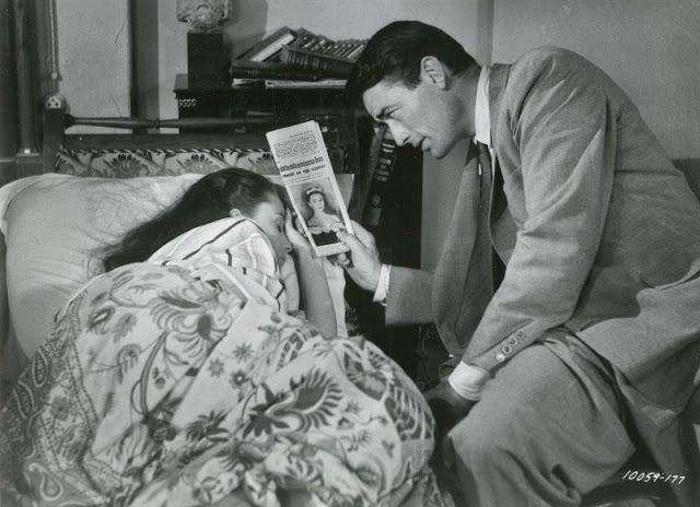 audrey_hepburn_in_roman_holiday_in_1953_27.jpg