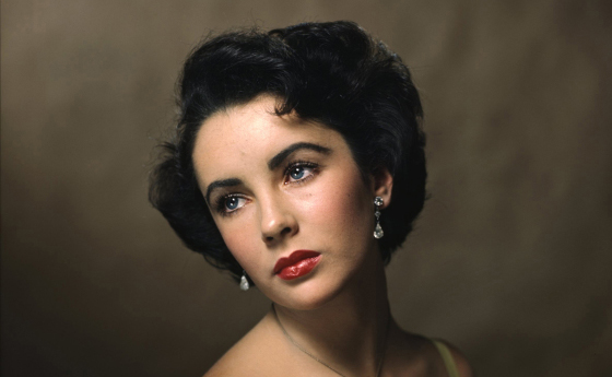 elizabeth-taylor-time-life-magazine-philippe-halsman-04-b.jpg