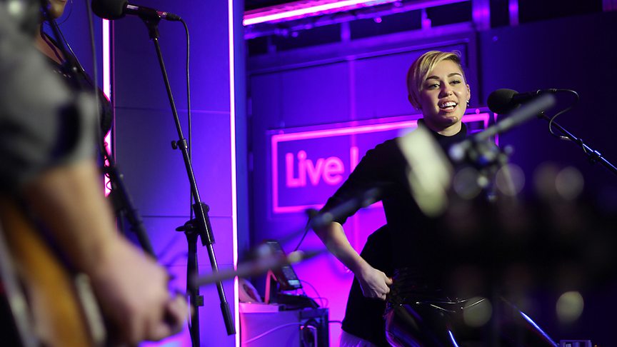 miley-live-lounge.jpg