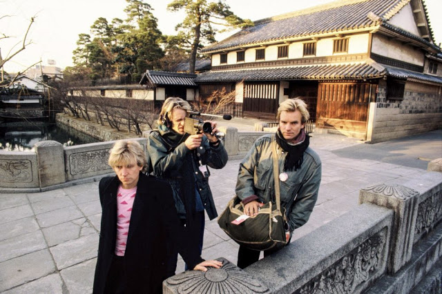 rock-stars-as-tourists-in-japan-1970s-80s-5.jpeg