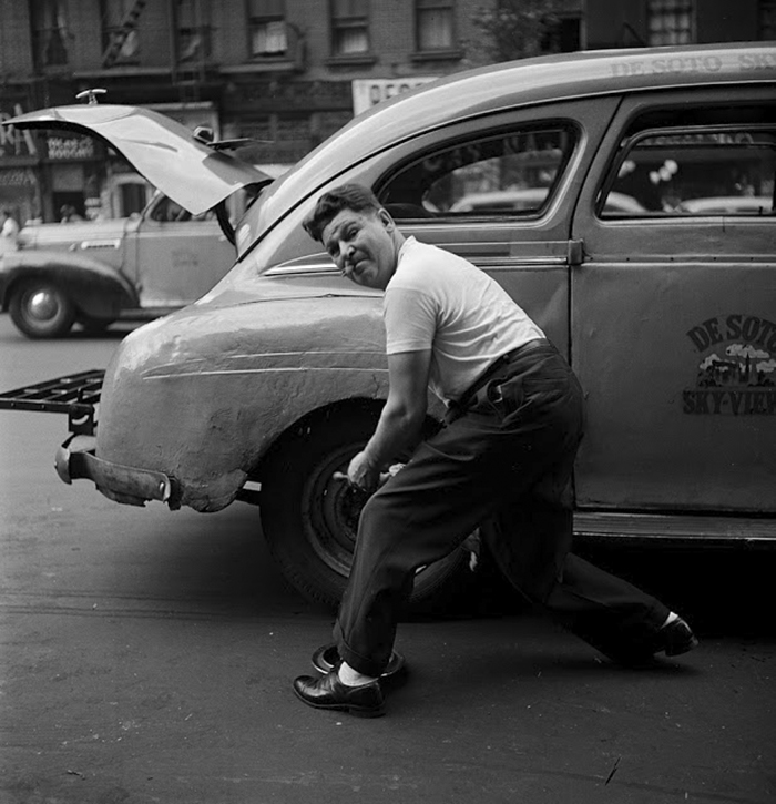 vintage-photographs-new-york-street-life-stanley-kubrick-9-59a91cfc8affe_700.jpg