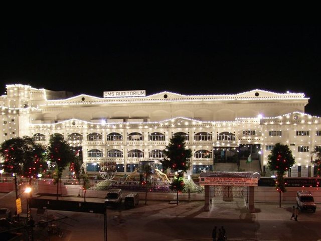 A világ legnagyobb iskolája