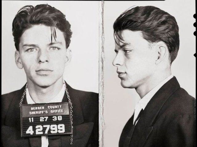 Nem csak rajongói követték Frank Sinatra minden lépését, hanem az FBI is...