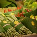 Thaiföldön a szupermarketekben műanyag csomagolás helyett banánlevelekbe bugyolálják az árut